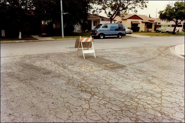 Cape Seal - это обработка поверхности дорожного полотна, предназначенная для продления срока службы дорожных покрытий в хорошем состоянии